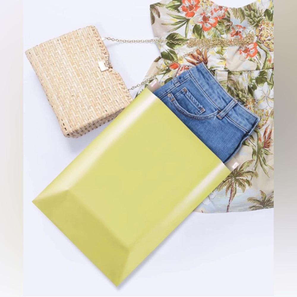 10 Green Polymailers